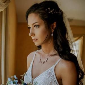 Meet your Posher, Caitlyn